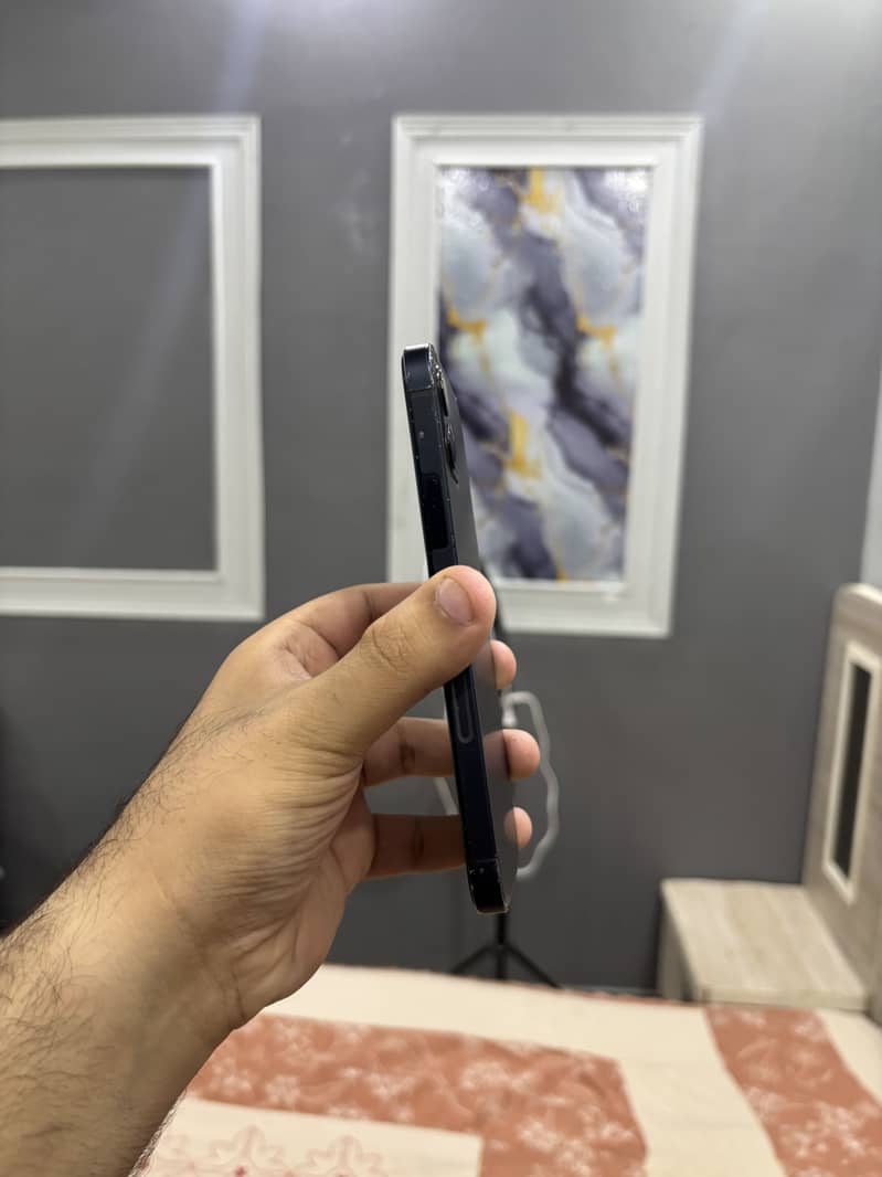Iphone 12 5