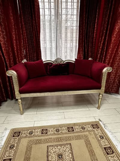 Luxury Royal Style 3- seater Dewan/sofa.