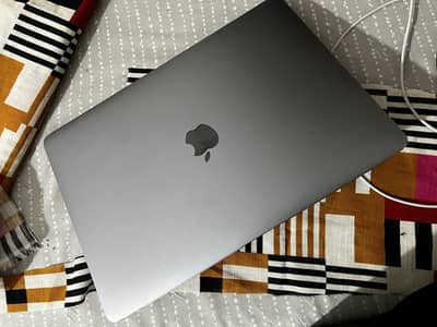 Macbook Pro M1 8/512gb