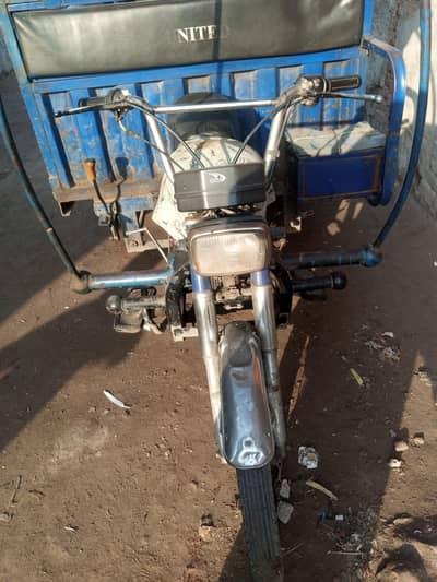 United 100 CC loder shafat Wala