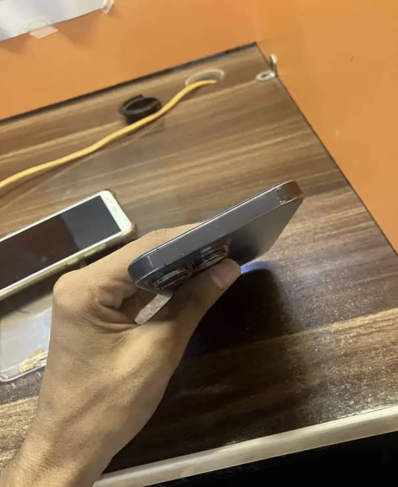 Apple iPhone 14 Pro Max 2