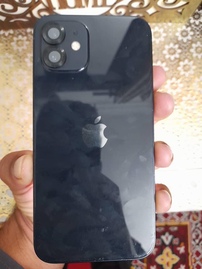 Apple iPhone 12 0