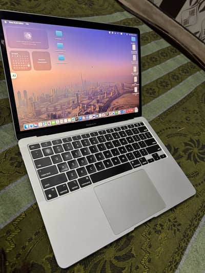 MacBook Air M1