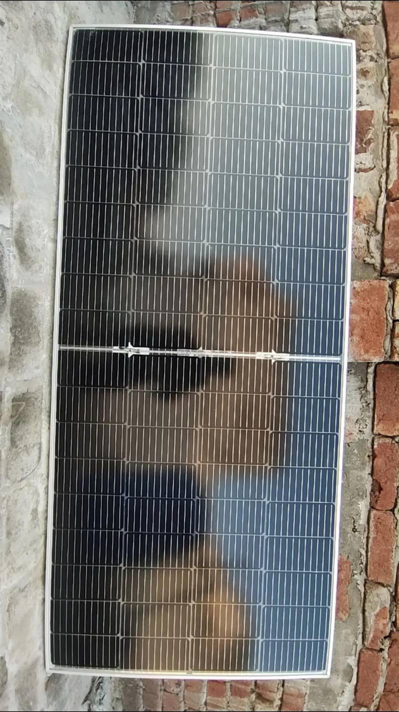 330 watts solar panel 0