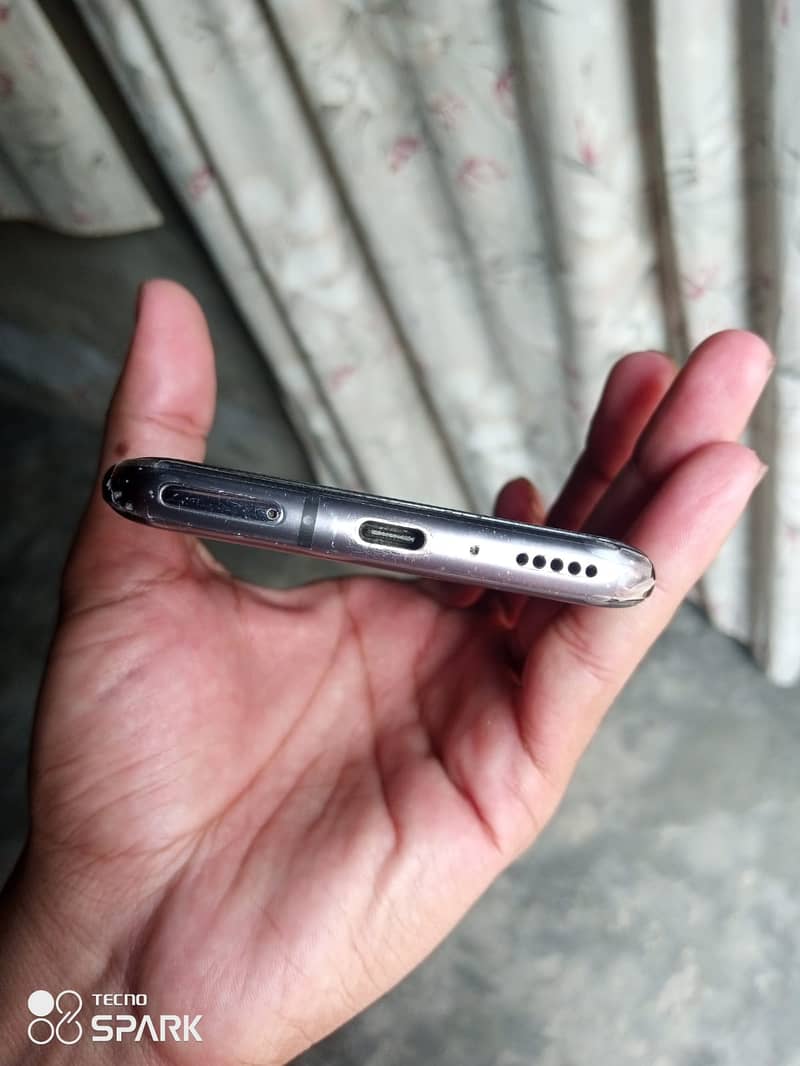 One Plus 7 Pro 3