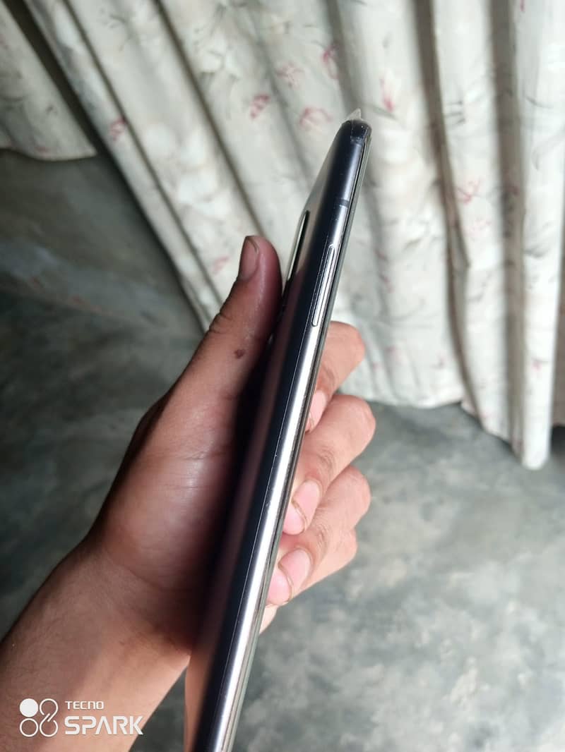 One Plus 7 Pro 4