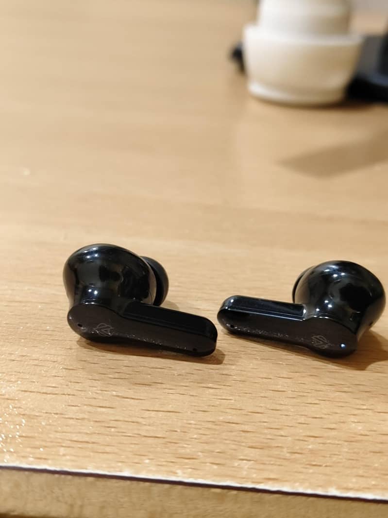 Audionic Airbud 550 4