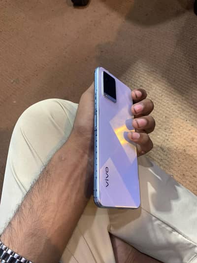 Vivo Y21
