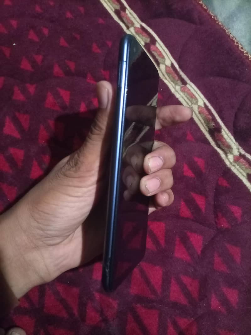 Tecno Spark 7 Pro 0