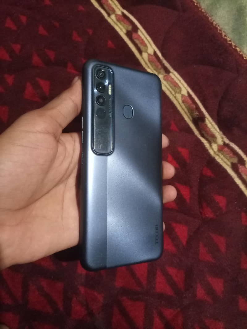Tecno Spark 7 Pro 3