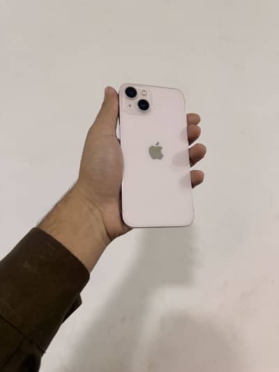 Apple iPhone 13