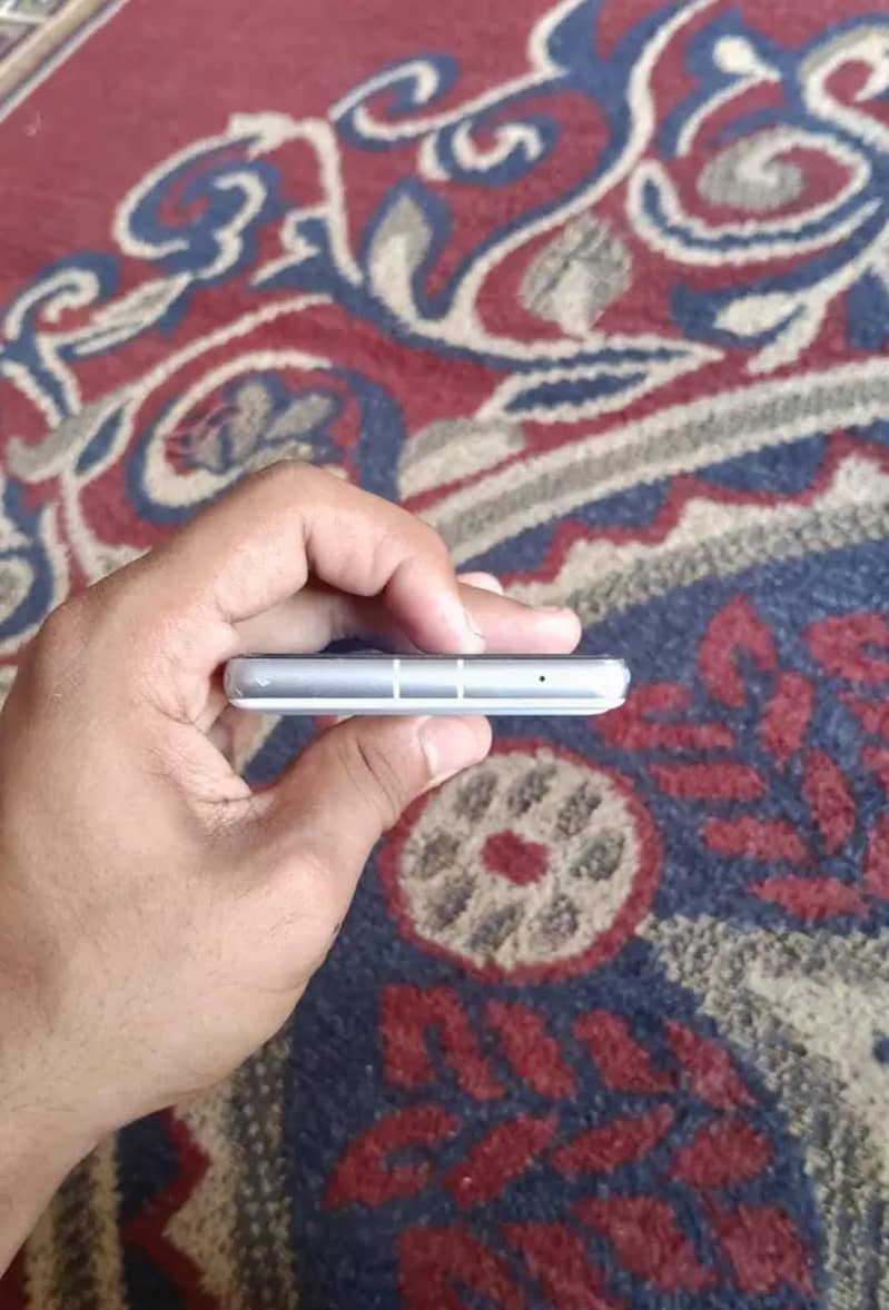 Google Pixel 7a 3
