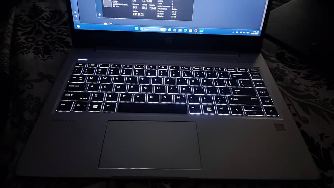 hp ProBook 3