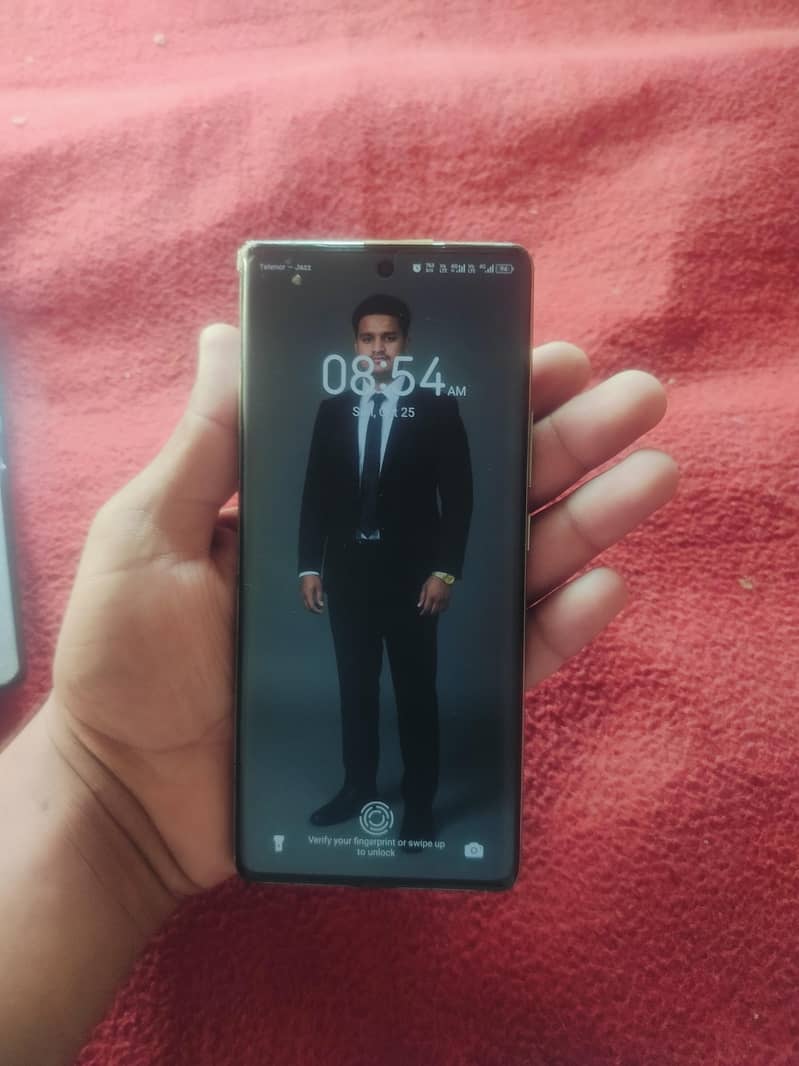 Tecno Spark 20 Pro Plus 2