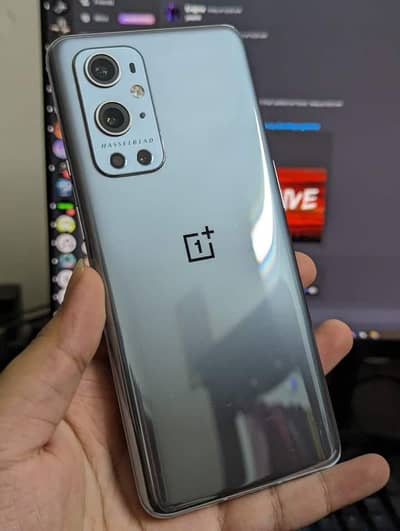 One Plus 9 Pro 12/256 GB PTA approved 0327,8971240 my WhatsApp number