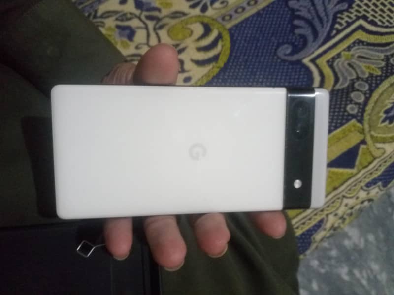 Google Pixel 6a 1