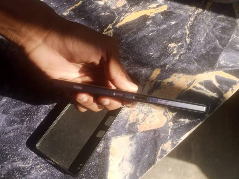 Sony 1 2