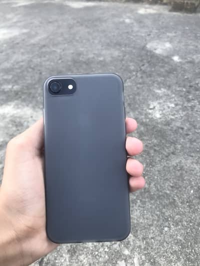 Apple iPhone 7