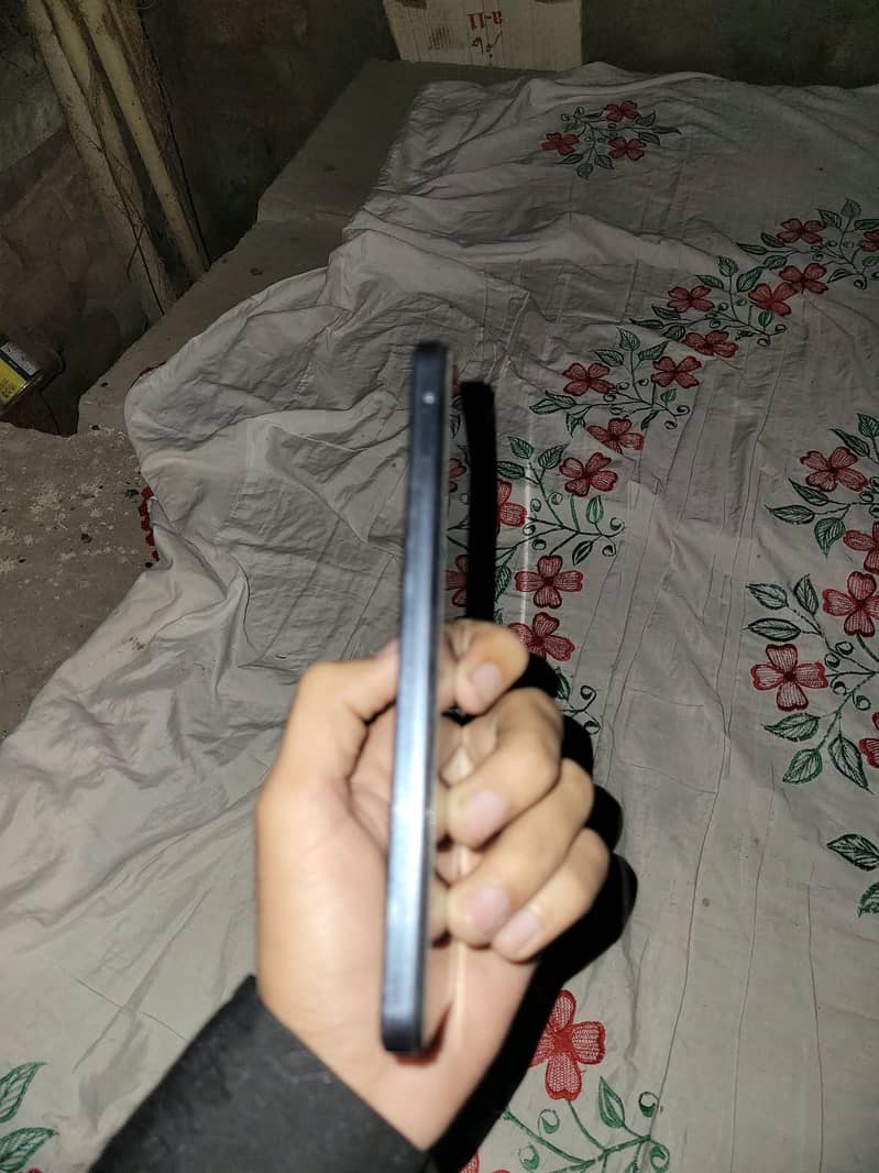 Infinix Note 8 2