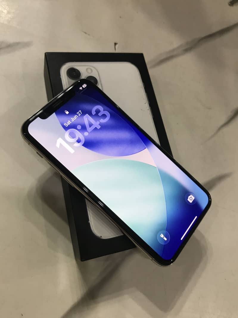 Apple iPhone 11 Pro 1