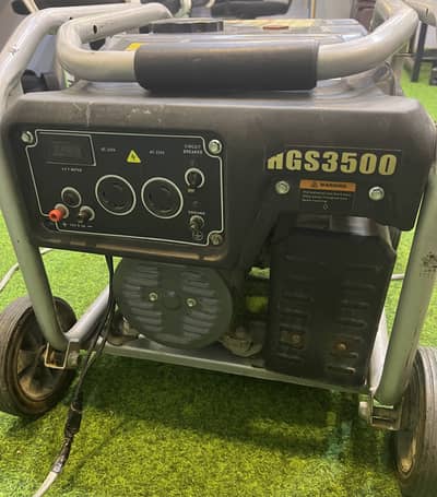 Hyundai 3500 Generator Gas+Petrol | Urgent Sale | 9/10 | Works Perfect