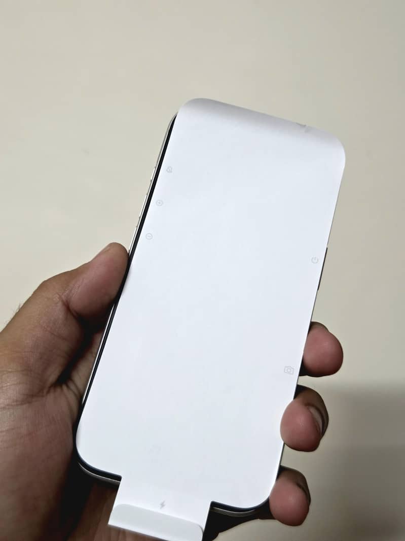 Apple iPhone 17 Pro 1
