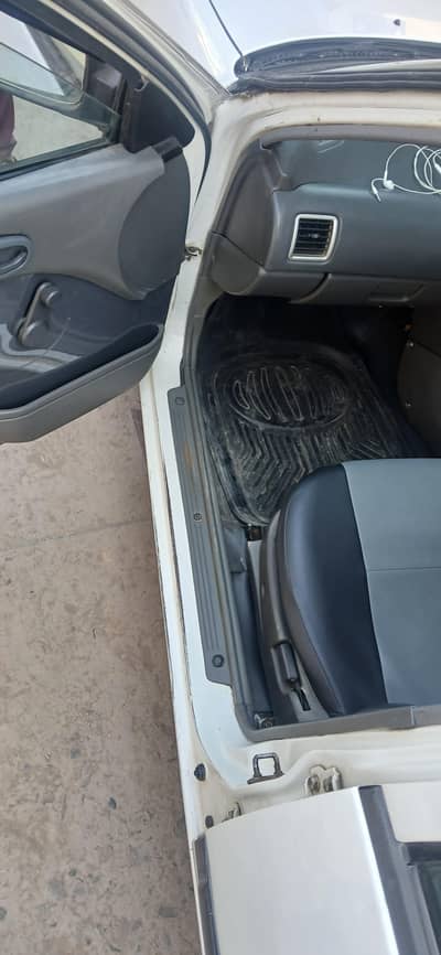 Suzuki Cultus 2013