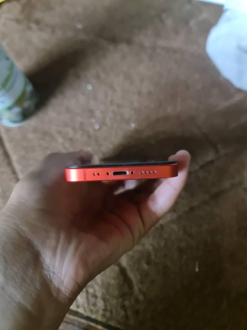 Apple iPhone 12 mini 4