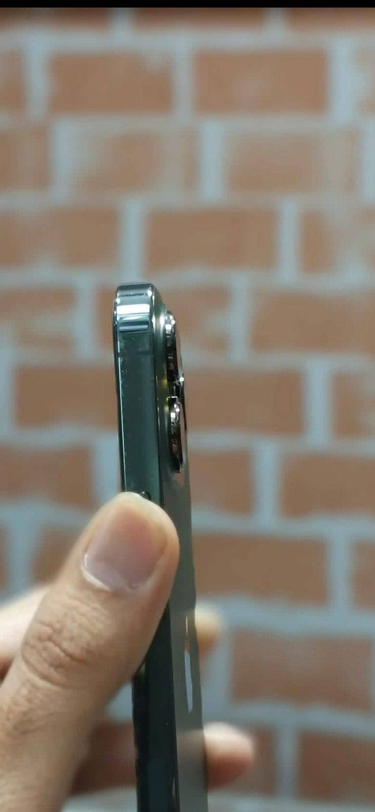 Apple iPhone 13 Pro Max 1