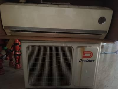 Dawlance 1.5ton Used