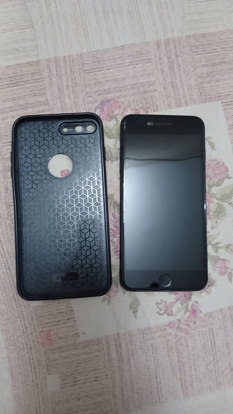 Apple iPhone 7 Plus 3