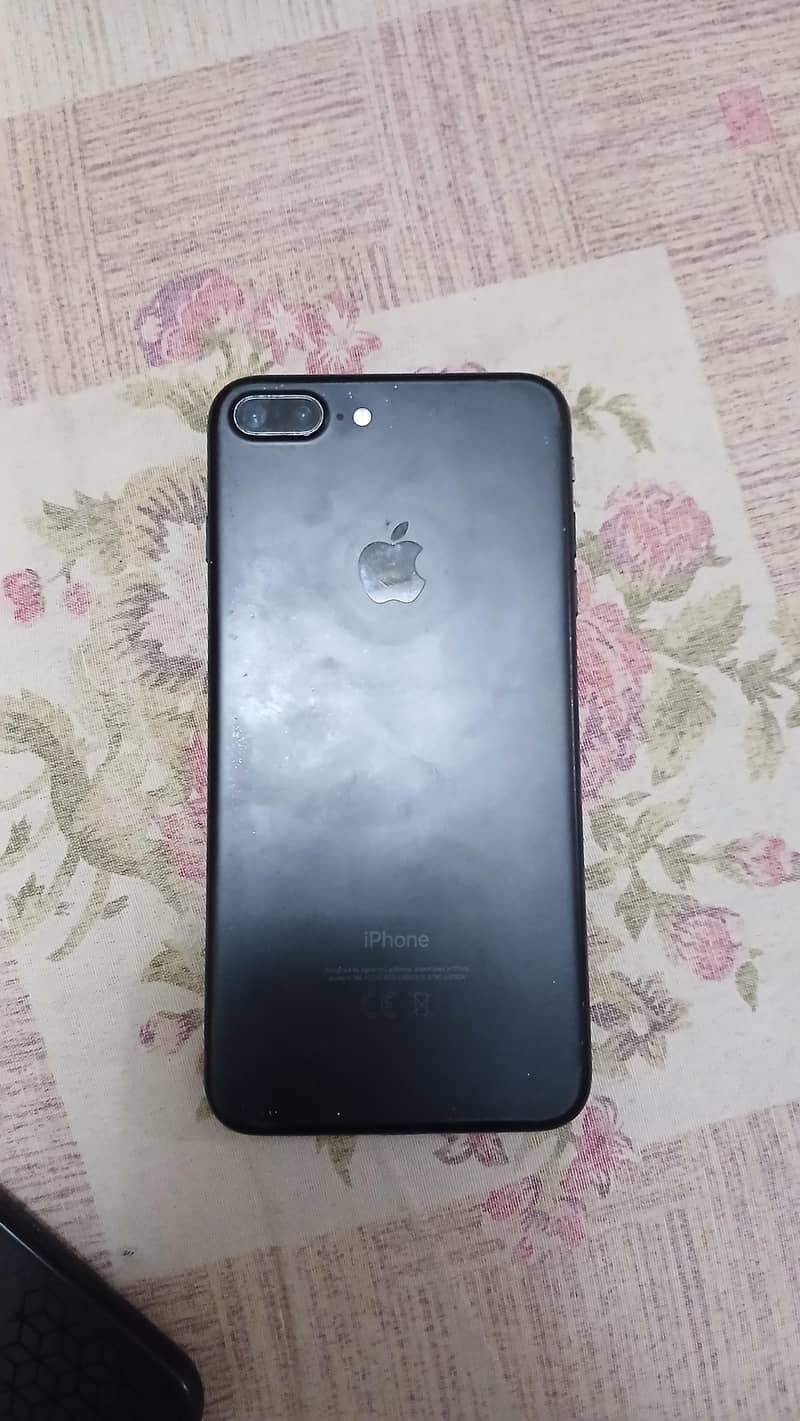 Apple iPhone 7 Plus 4