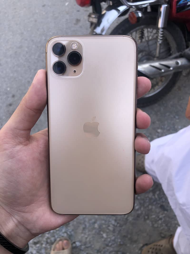 Apple iPhone 11 Pro Max 0