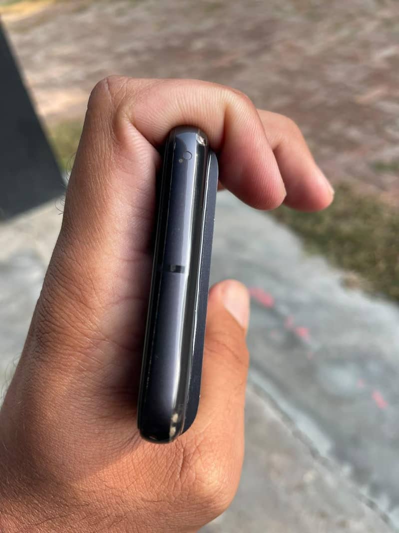 Google Pixel 8 5