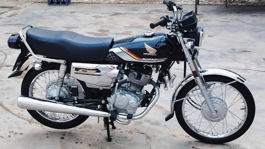 HONDA 125S Special Edition Black Colour 2026