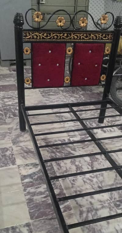 iron single bed