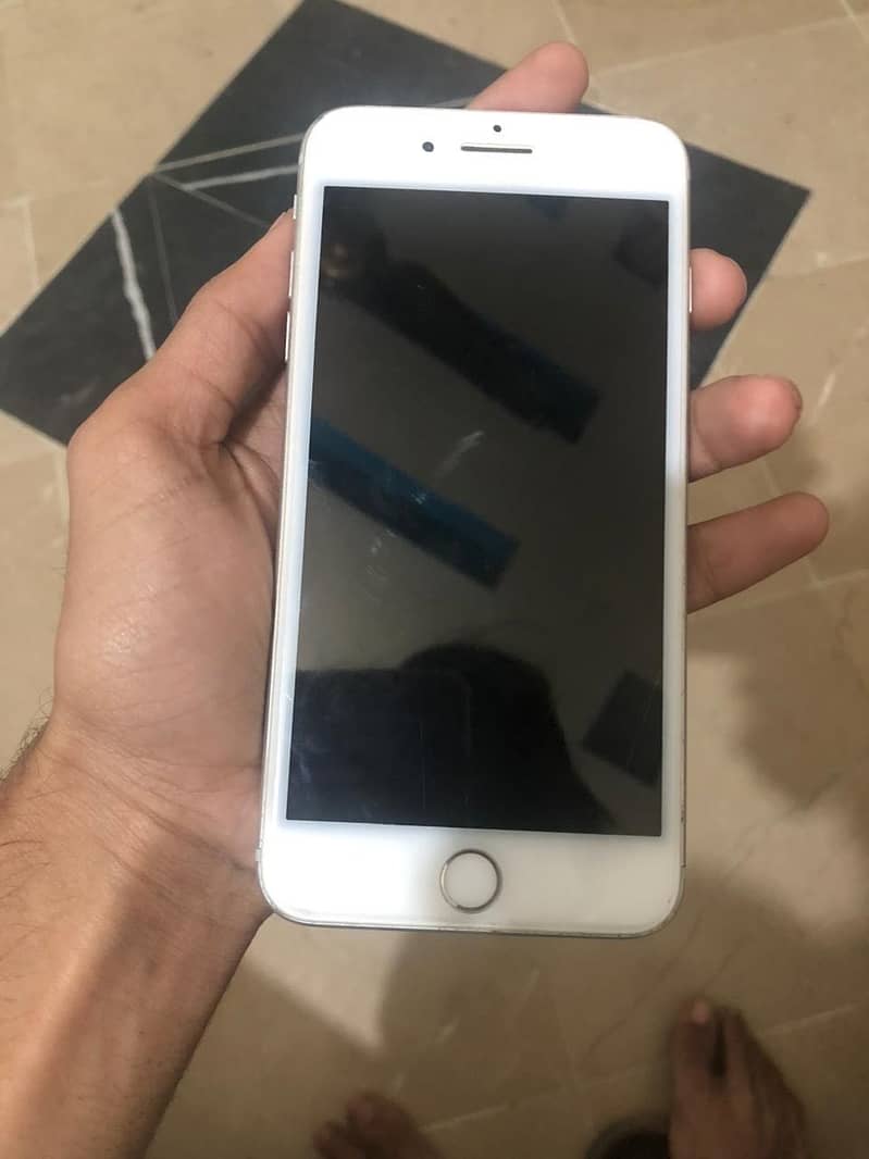 Apple iPhone 7 Plus 2