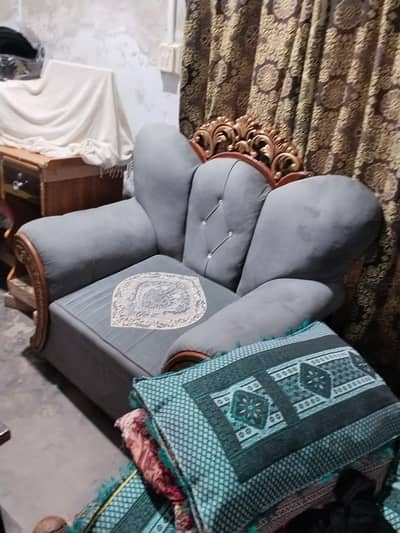 Crown Size Sofa Set 5 Seater