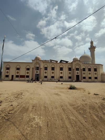 200 Sq Commercial Plot For Sale Gulishan E Roomi