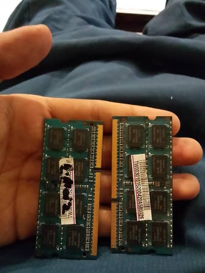 Original SK Hynix 4GB DDR3 Laptop RAM (2GB x 2 Pair) - PC3-10600S