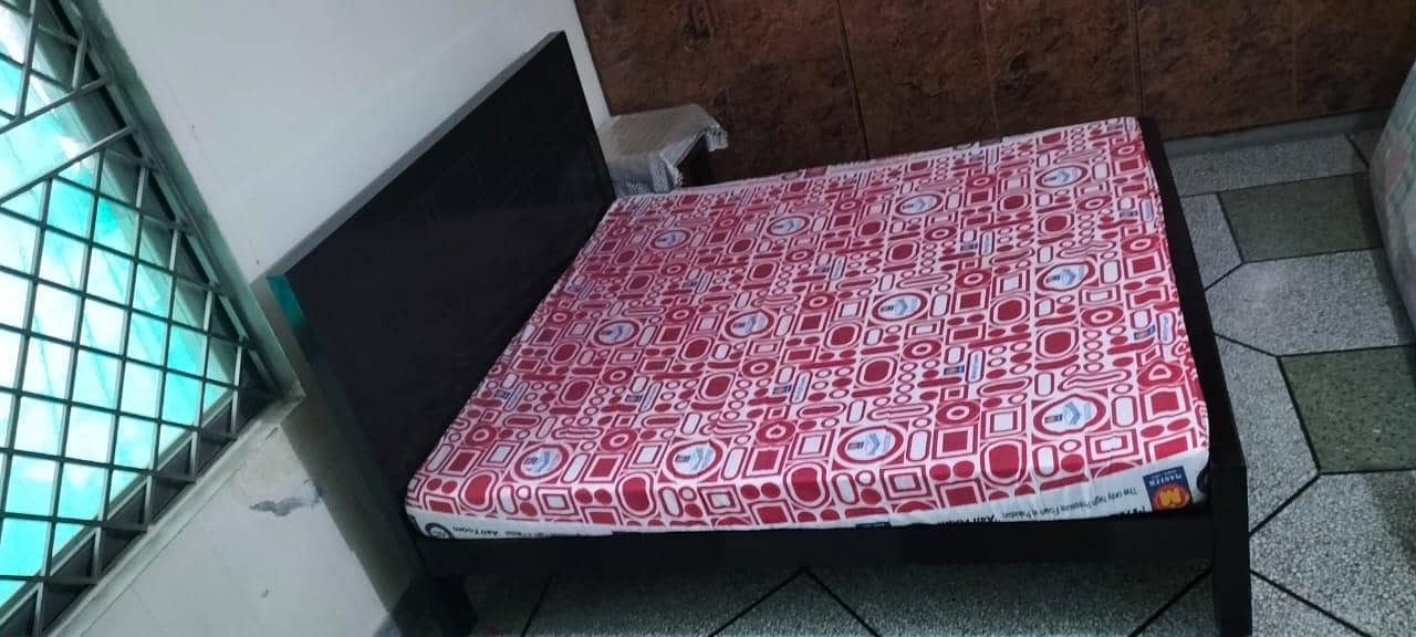 double bed 0
