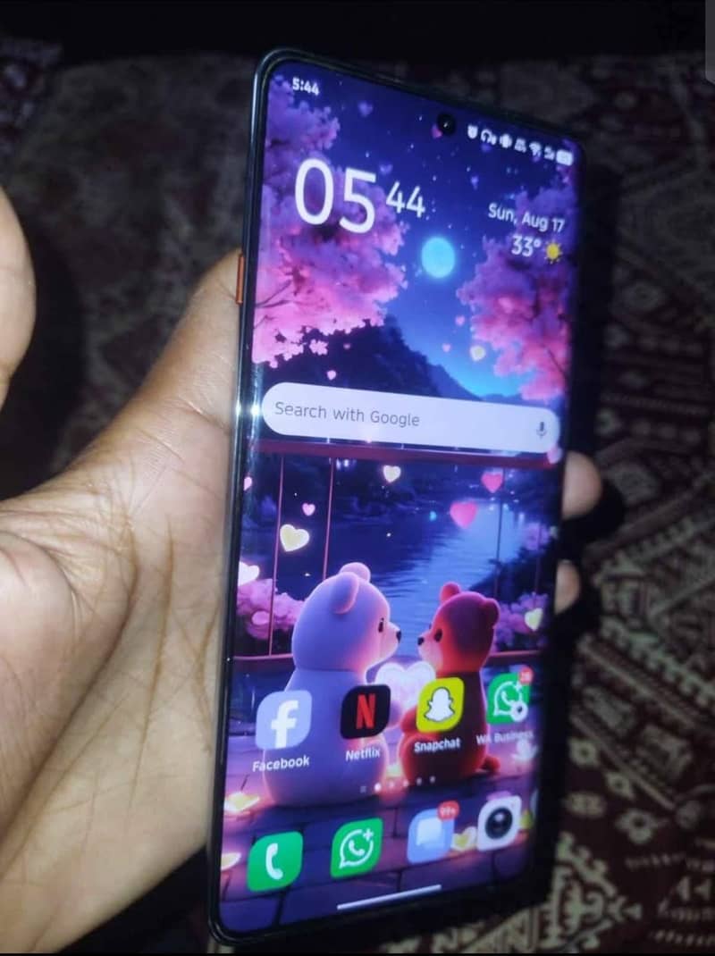Tecno CAMON 40 Pro 1