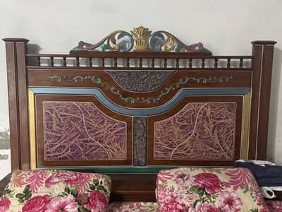 King Size Bed with Storage Drawer for Sale