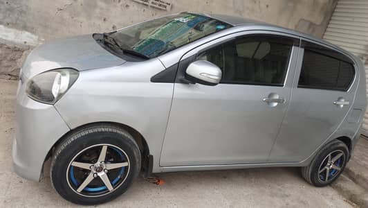 Daihatsu Mira 2012