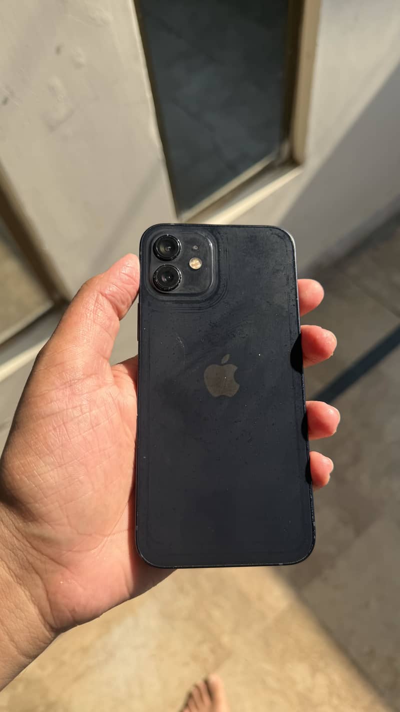 Apple iPhone 12 mini 4