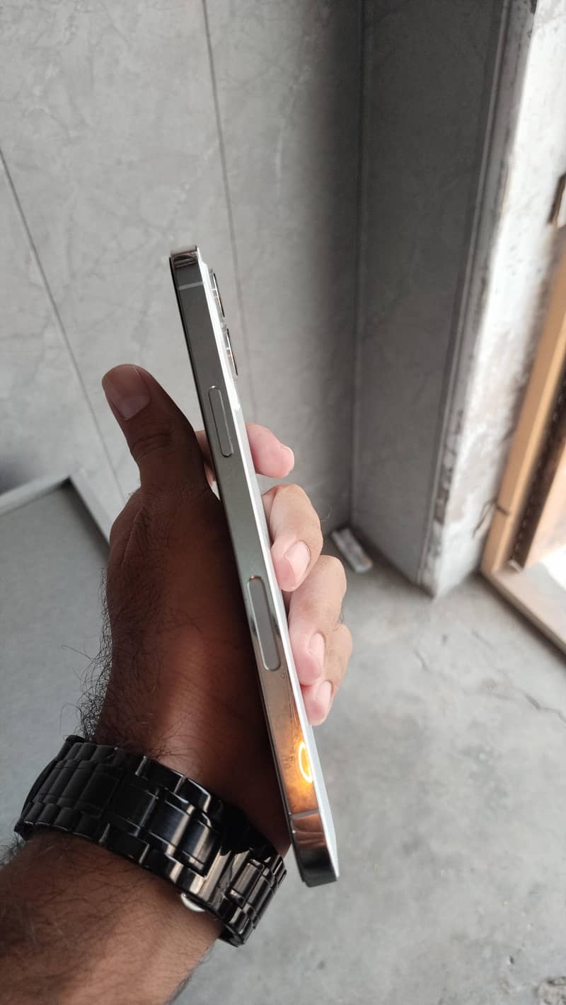Apple iPhone 12 Pro Max MDM 3