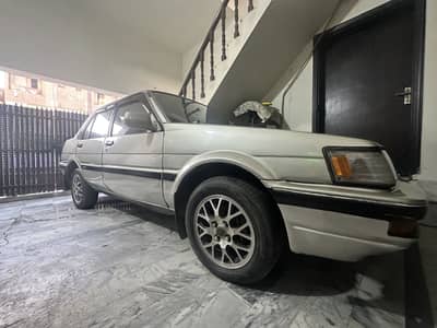 Toyota Corolla 1986 | neat clean car
