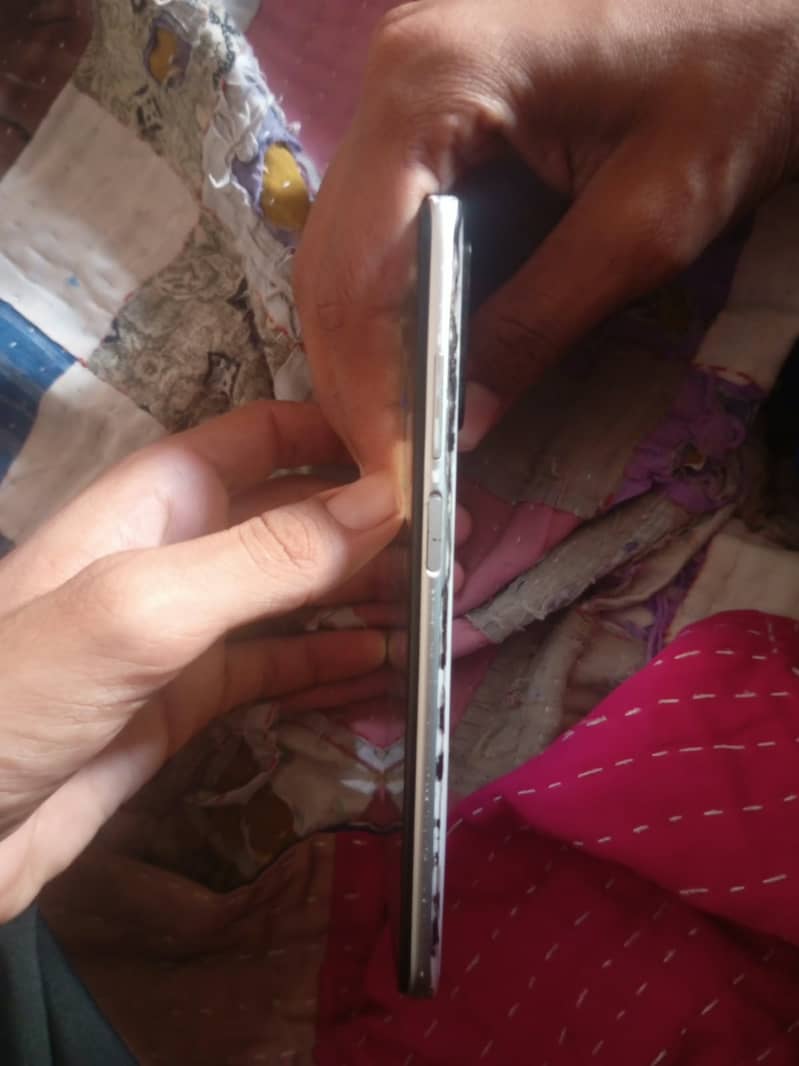 Xiaomi Redmi 10 3