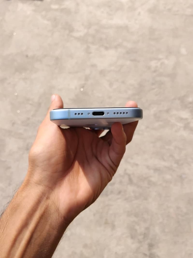 Apple iPhone 15 1