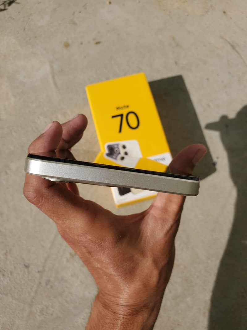 Realme Note 70 complete box 2
